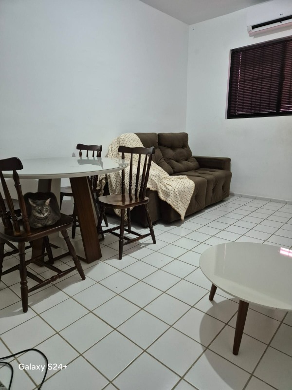 Apartamento à venda no Candeias: 