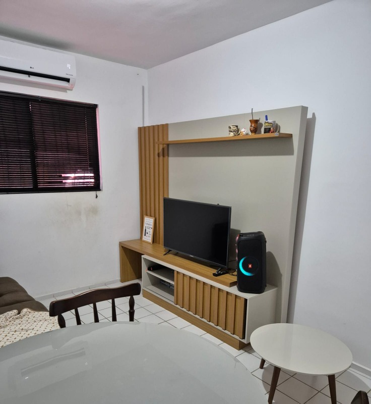 Apartamento à venda no Candeias: 