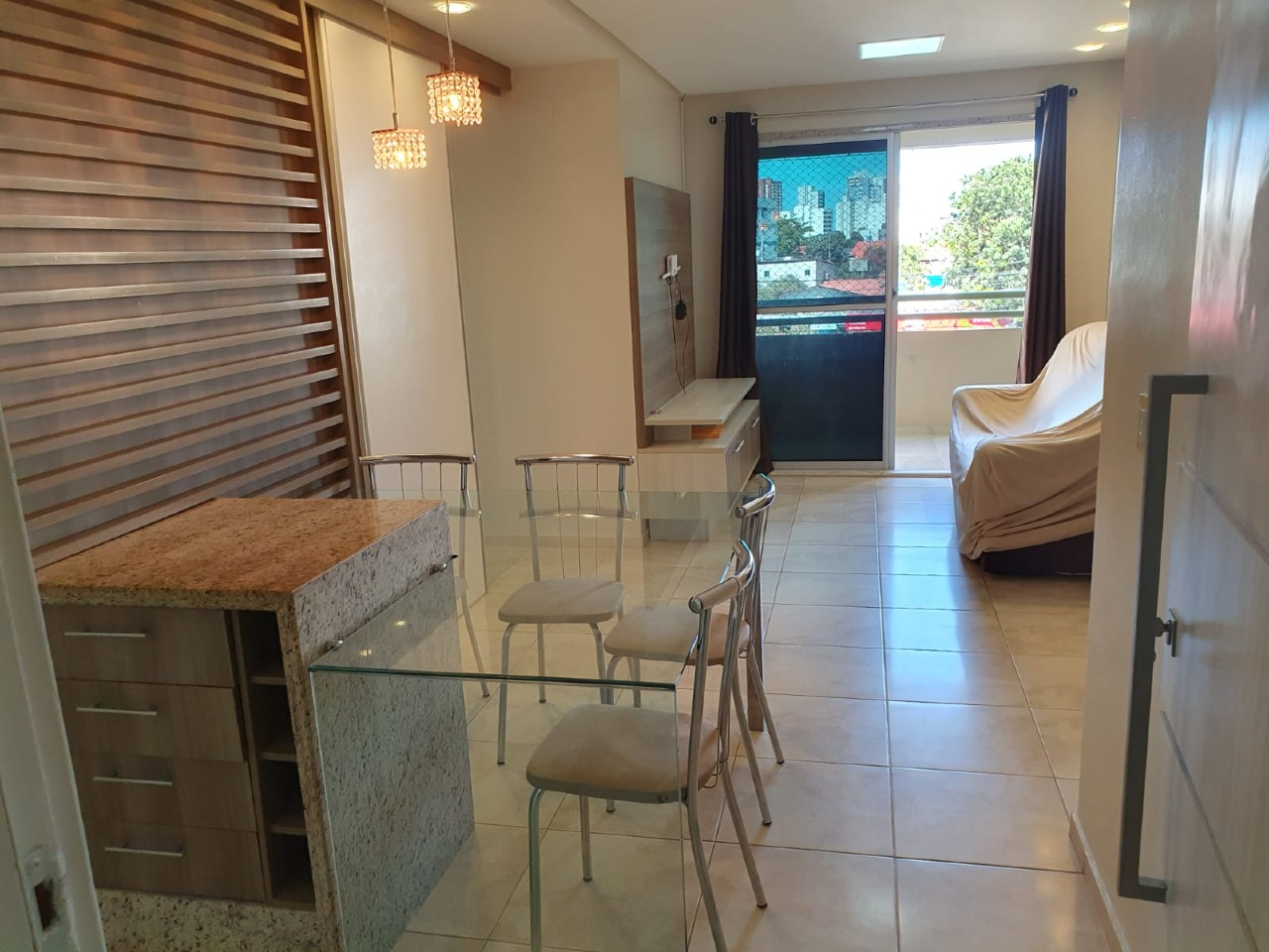 Apartamento à venda no Candeias: 