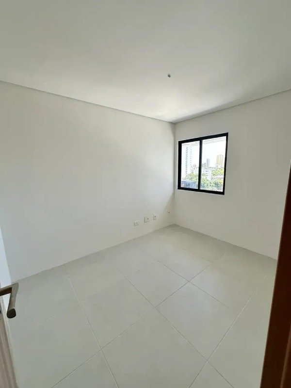 Apartamento à venda no Rosarinho: 
