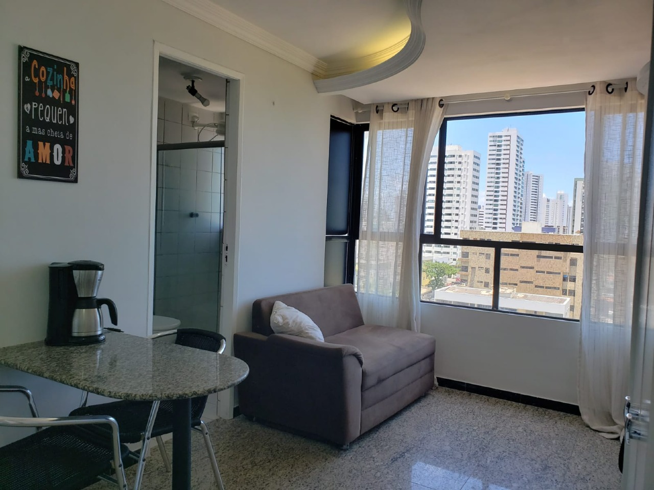 Apartamento para aluguel no Candeias: 