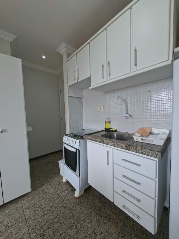 Apartamento para aluguel no Candeias: 