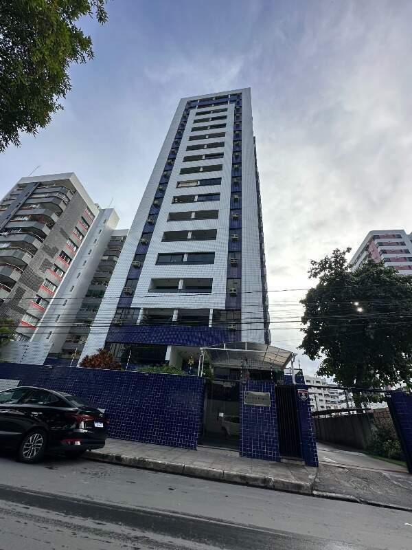 Apartamento à venda no Candeias: 