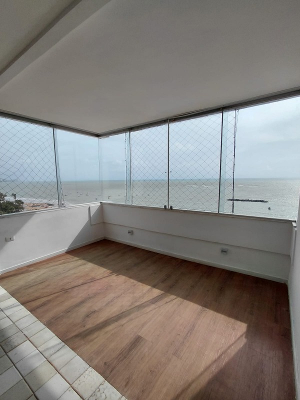 Apartamento à venda no Candeias: 