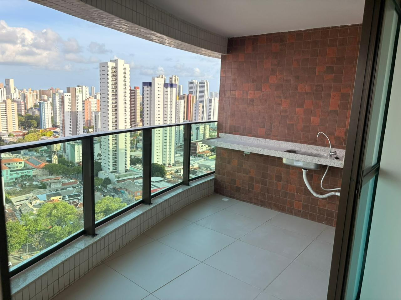 Apartamento à venda no Madalena: 