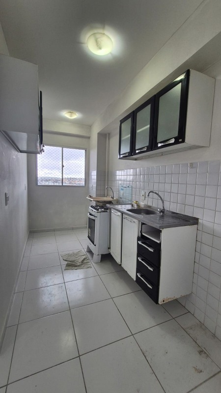 Apartamento para aluguel no Candeias: 