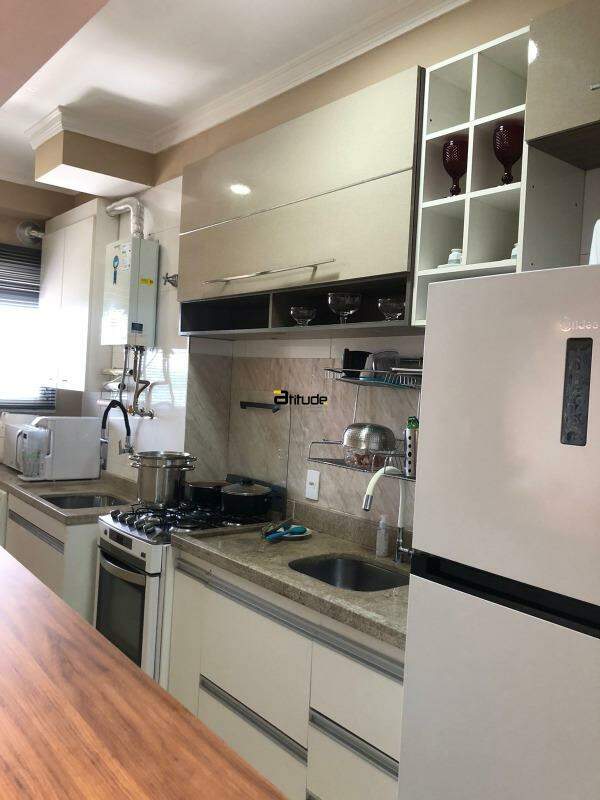 Apartamento para para aluguel no Aldeia em Barueri por 4.500,00: 