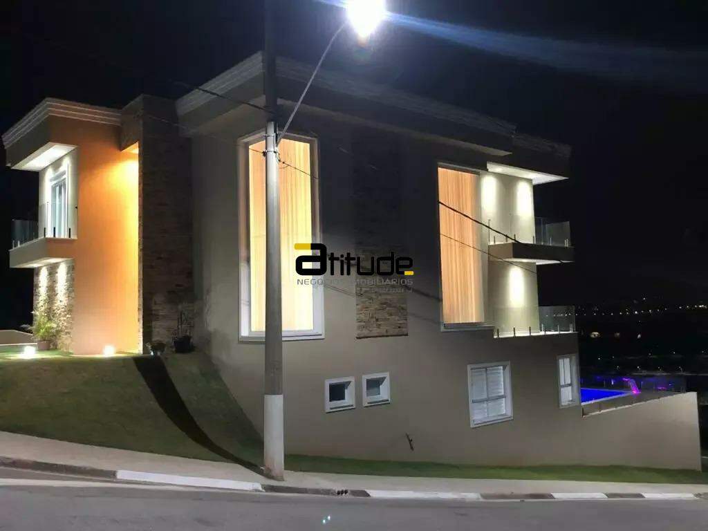 Casa em condomínio para para aluguel no Sítio do Morro em Santana de Parnaíba por 35.000,00: 