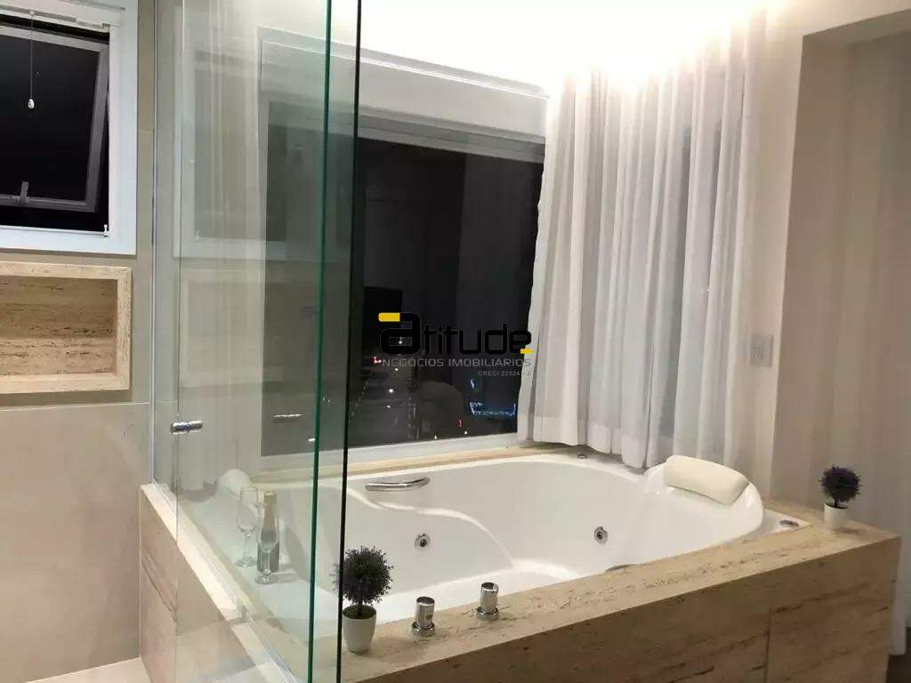 Casa em condomínio para para aluguel no Sítio do Morro em Santana de Parnaíba por 35.000,00: 