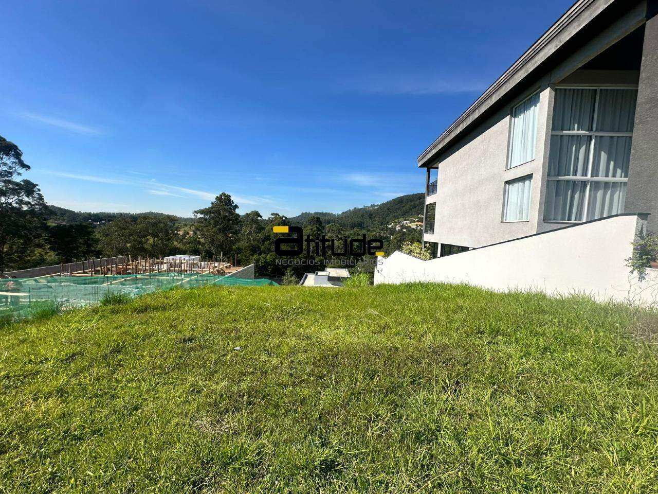 Terreno em condomínio para à venda no Sítio do Morro em Santana de Parnaíba por 580.000,00: 