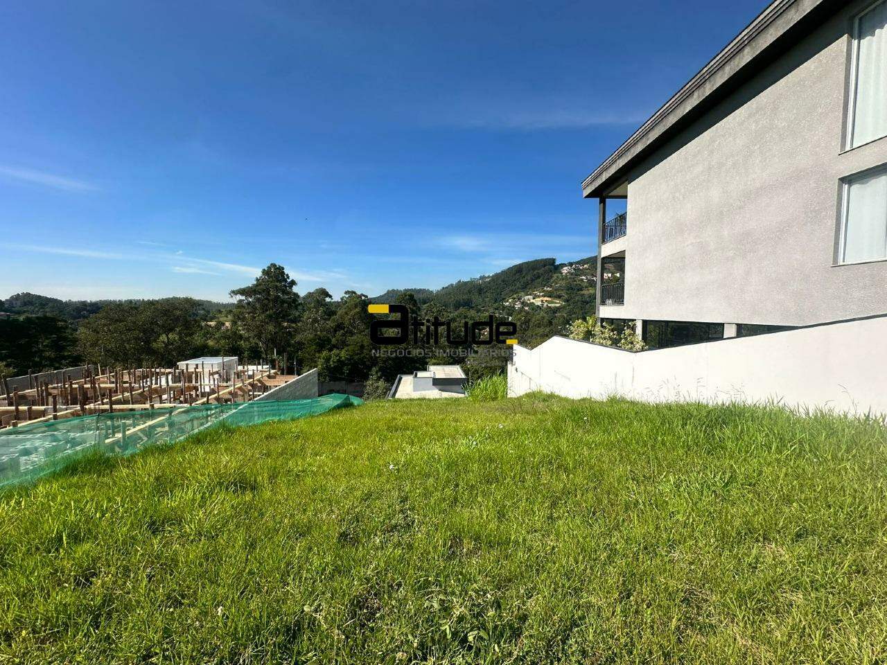 Terreno em condomínio para à venda no Sítio do Morro em Santana de Parnaíba por 580.000,00: 