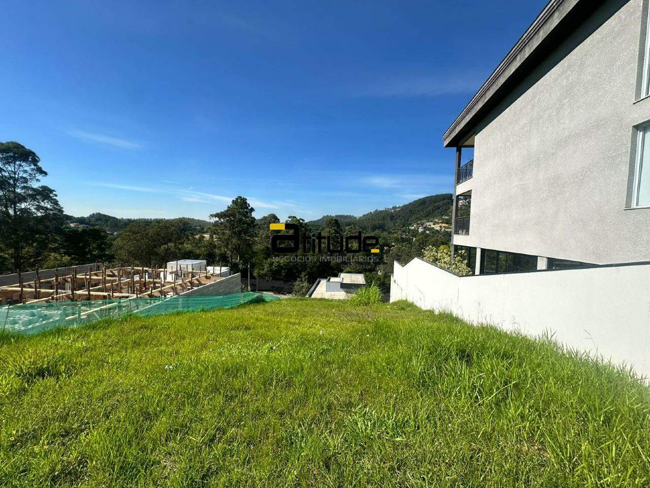 Terreno em condomínio para à venda no Sítio do Morro em Santana de Parnaíba por 580.000,00: 