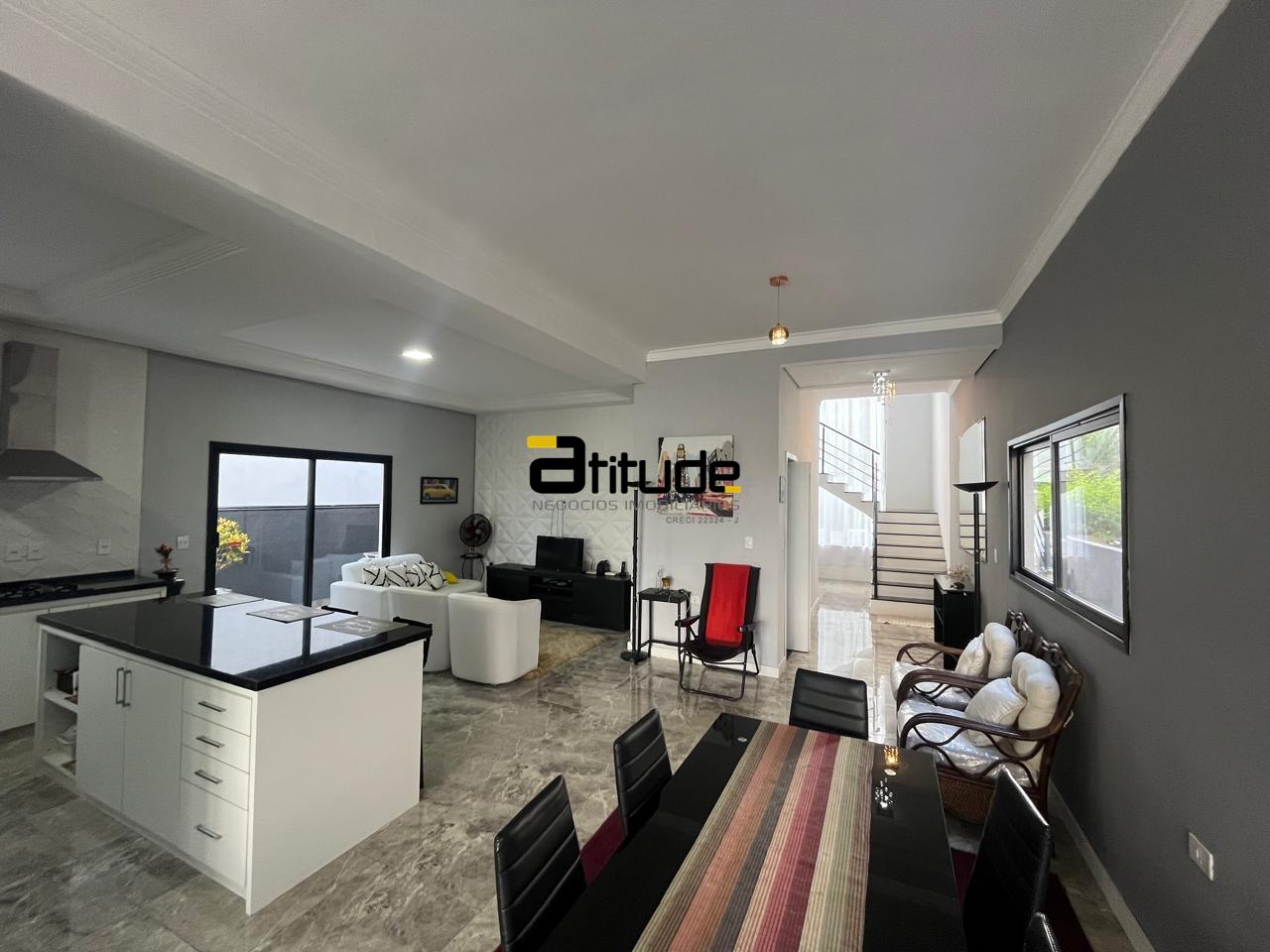 Casa em condomínio para à venda no Suru em Santana de Parnaíba por 1.880.000,00: 