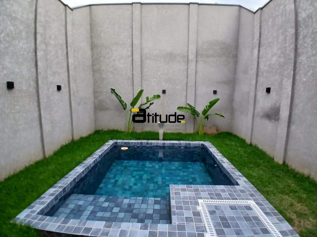 Casa para à venda no Villas do Jaguari em Santana de Parnaíba por 939.000,00: 