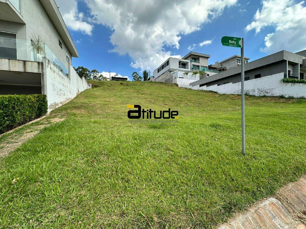 Terreno em condomínio para à venda no Sítio do Rosário em Santana de Parnaíba por 465.000,00: 