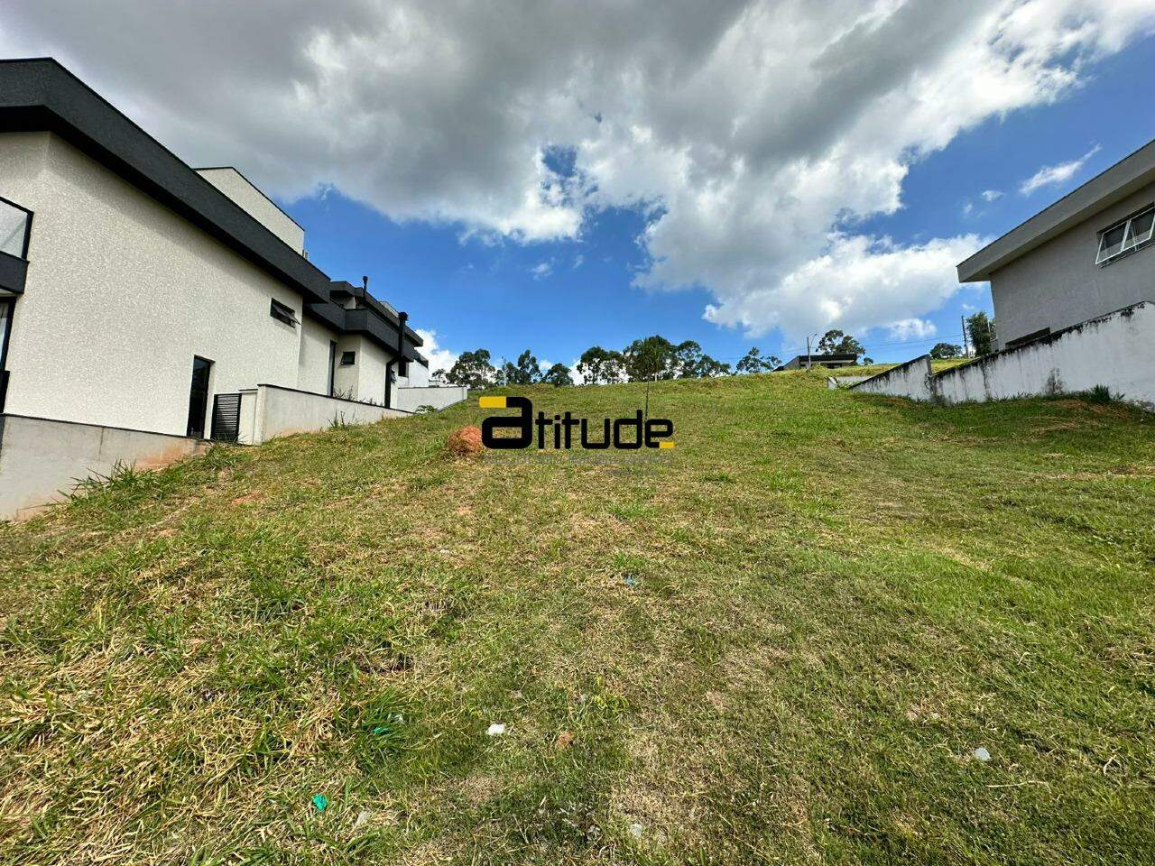 Terreno em condomínio para à venda no Sítio do Rosário em Santana de Parnaíba por 465.000,00: 