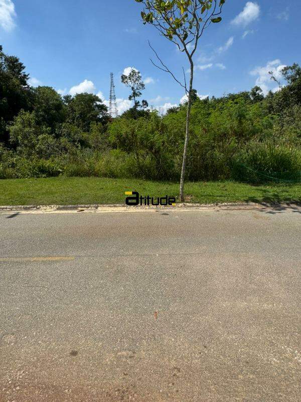 Terreno em condomínio para à venda no Jardim Bandeirantes em Santana de Parnaíba por 590.000,00: 