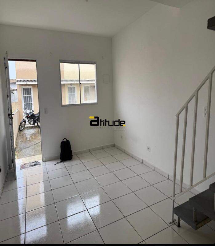 Casa para para aluguel no Vila Santa Rosa em Jandira por 1.900,00: 