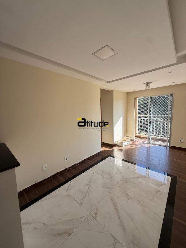 Apartamento para para aluguel no Votupoca em Barueri por 2.300,00: 