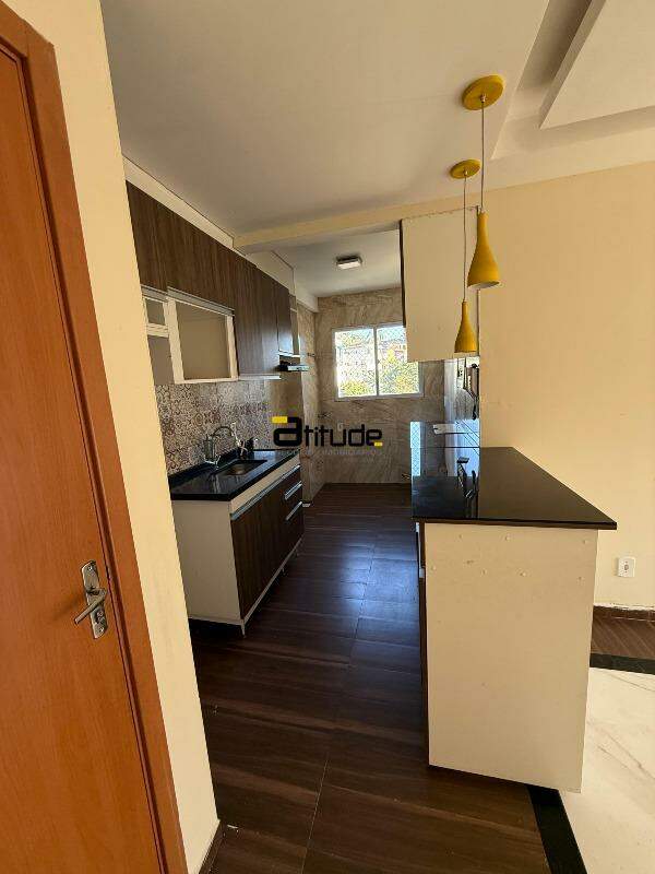 Apartamento para para aluguel no Votupoca em Barueri por 2.300,00: 
