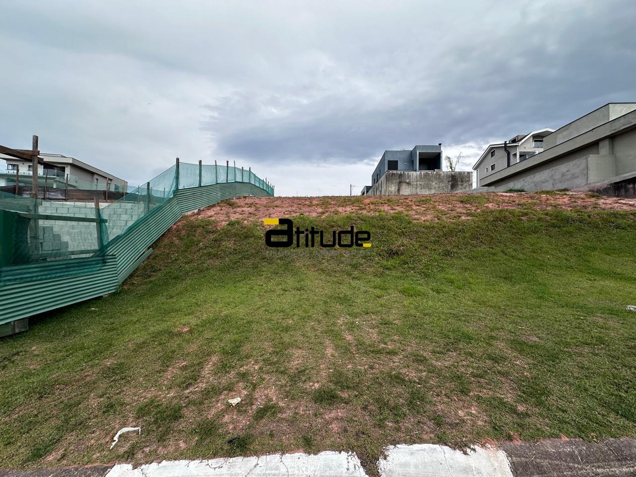 Terreno em condomínio para à venda no Sítio do Rosário em Santana de Parnaíba por 460.000,00: 