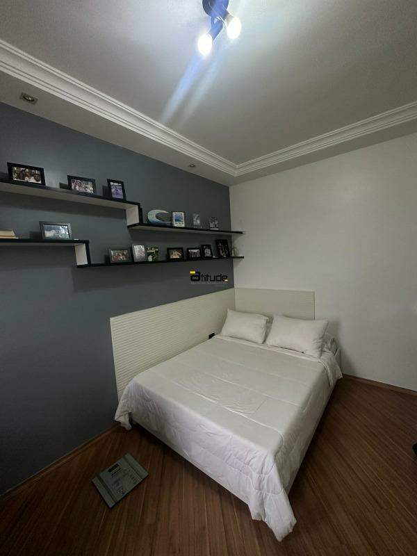 Apartamento para à venda no Centro em Carapicuíba por 375.000,00: 