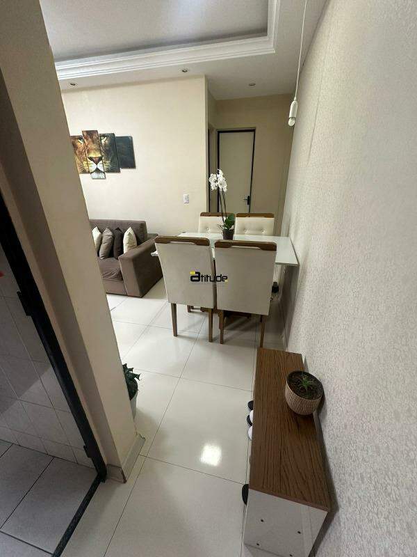 Apartamento para à venda no Centro em Carapicuíba por 375.000,00: 