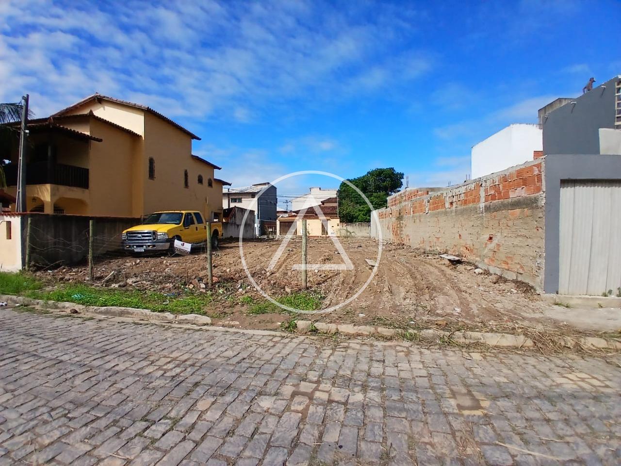 Terreno à venda no Costazul: 