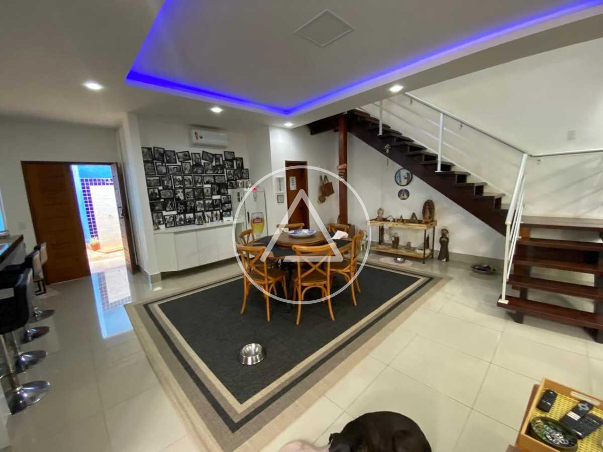 Casa à venda no São Marcos: 