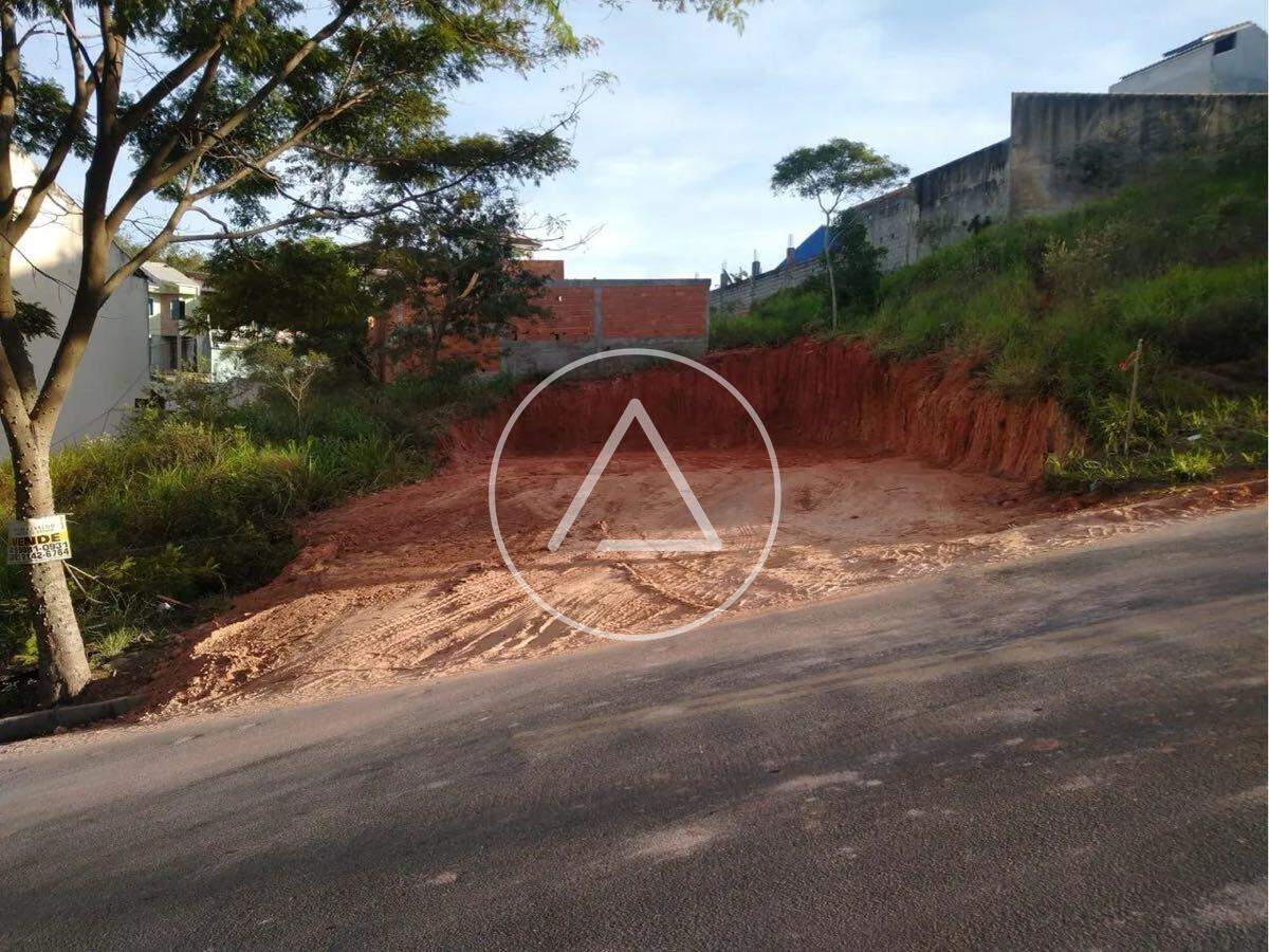 Terreno à venda no Jardim Vitória: 