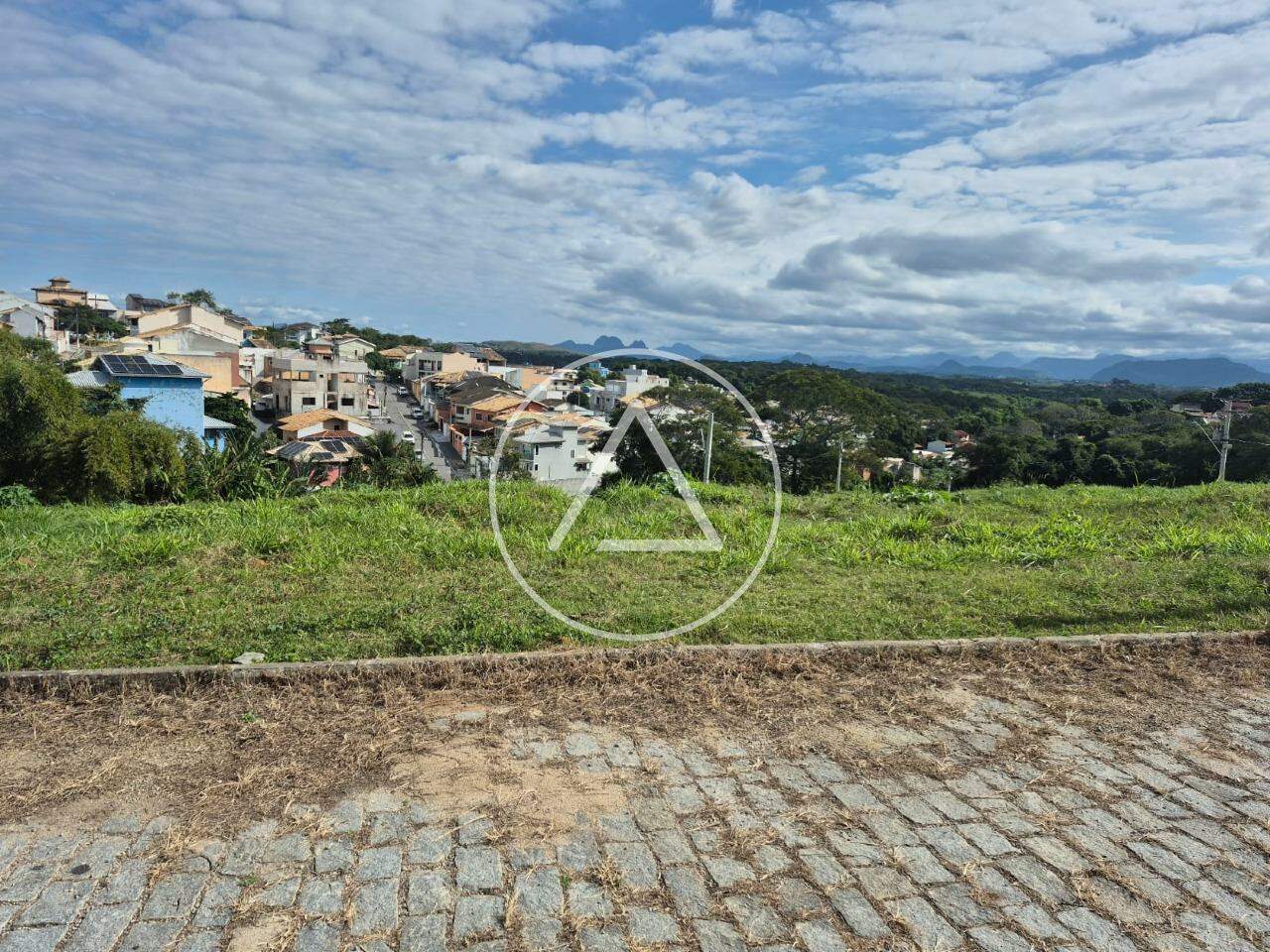 Terreno à venda no Miramar: 