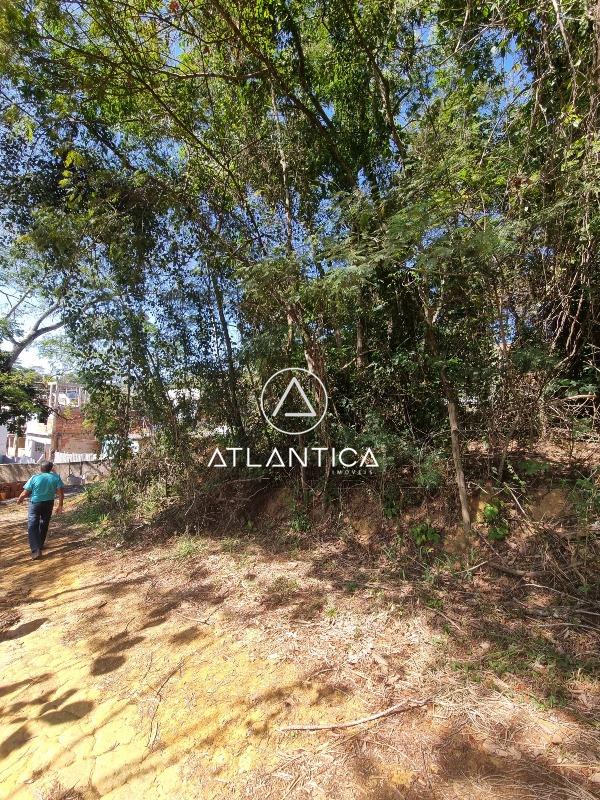 Terreno à venda no Vale Encantado: 