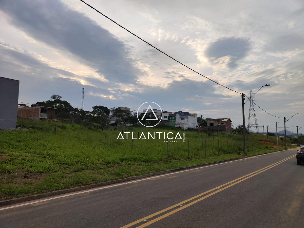 Terreno à venda no Vale das Palmeiras: 