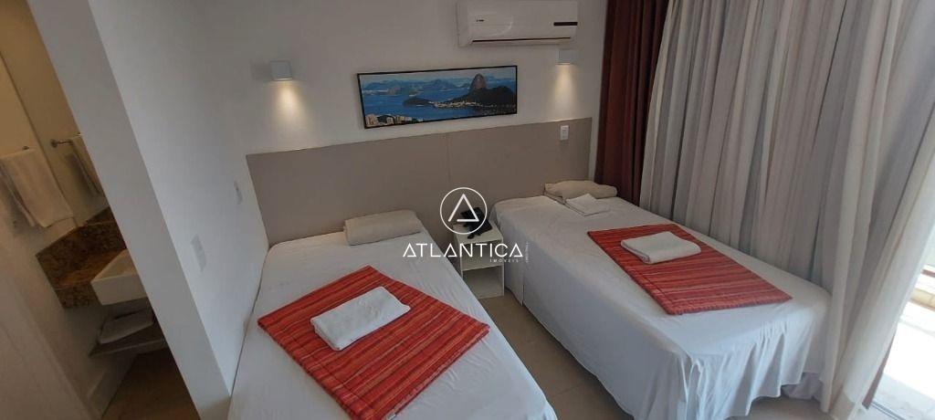 Flat à venda no Imbetiba: 