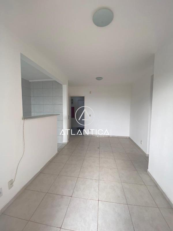 Apartamento à venda no Granja dos Cavaleiros: 