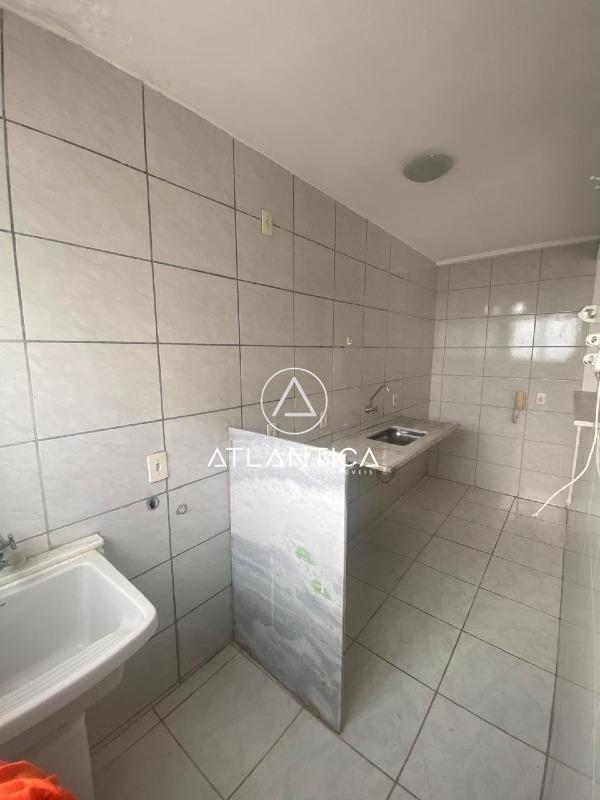 Apartamento à venda no Granja dos Cavaleiros: 