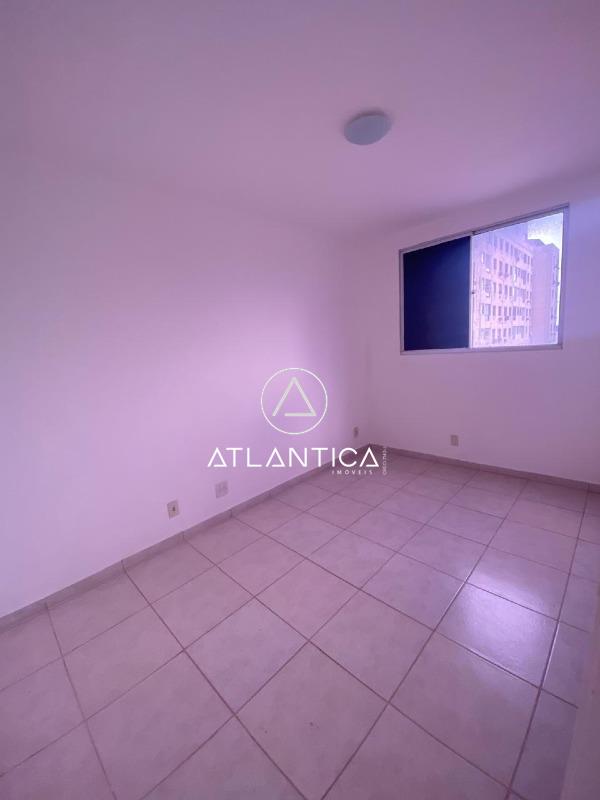 Apartamento à venda no Granja dos Cavaleiros: 