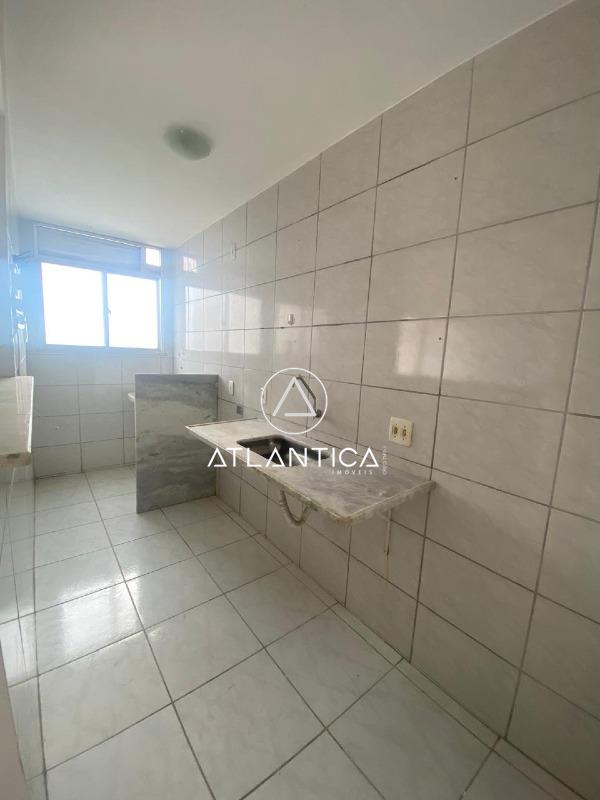 Apartamento à venda no Granja dos Cavaleiros: 