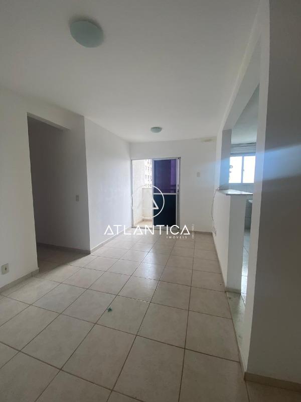 Apartamento à venda no Granja dos Cavaleiros: 