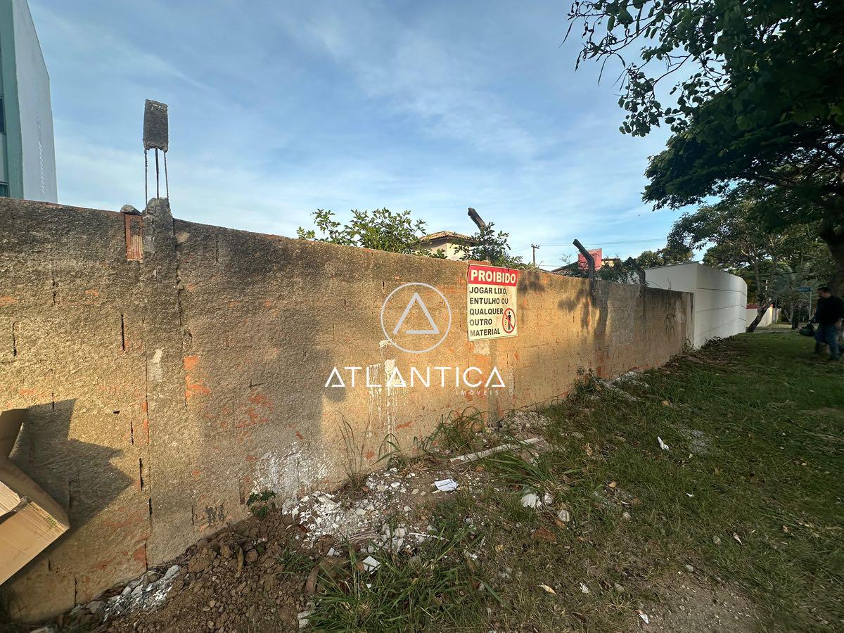 Terreno à venda no Cancela Preta: 