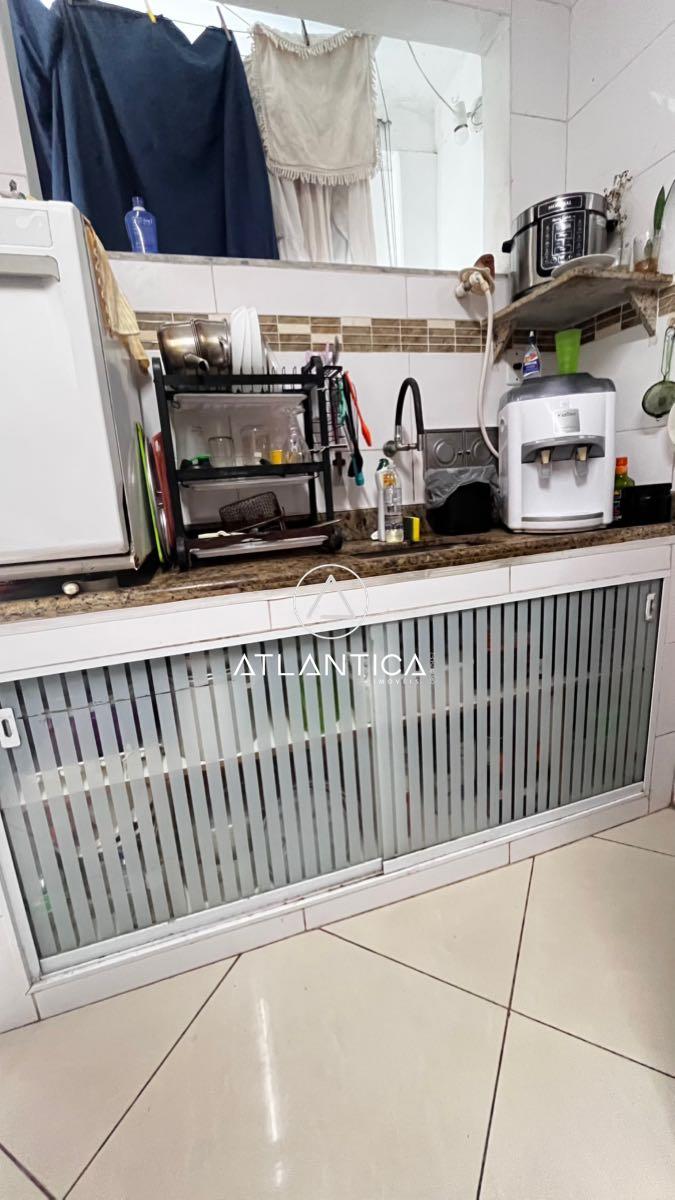 Sobrado à venda no Miramar: 