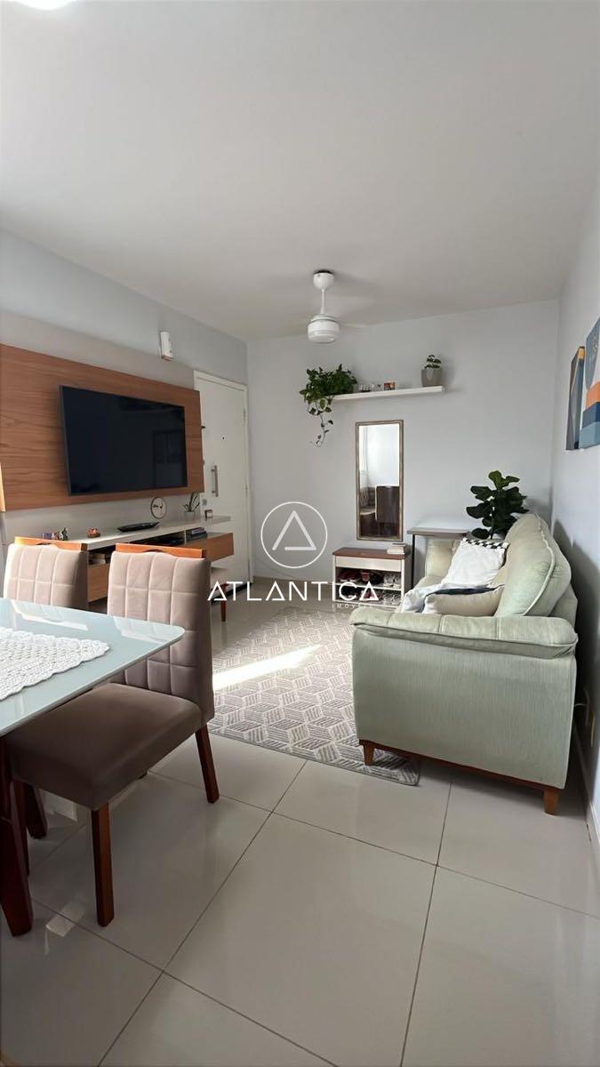 Apartamento à venda no Virgem Santa: 