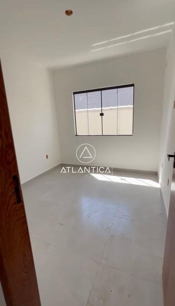 Casa à venda no Loteamento Extensão do Serramar: 