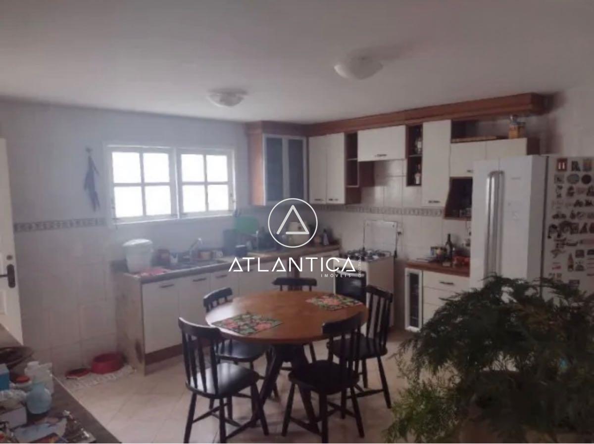 Casa à venda no Mar do Norte: 