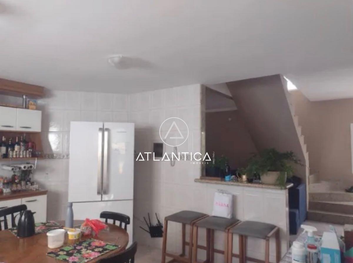 Casa à venda no Mar do Norte: 