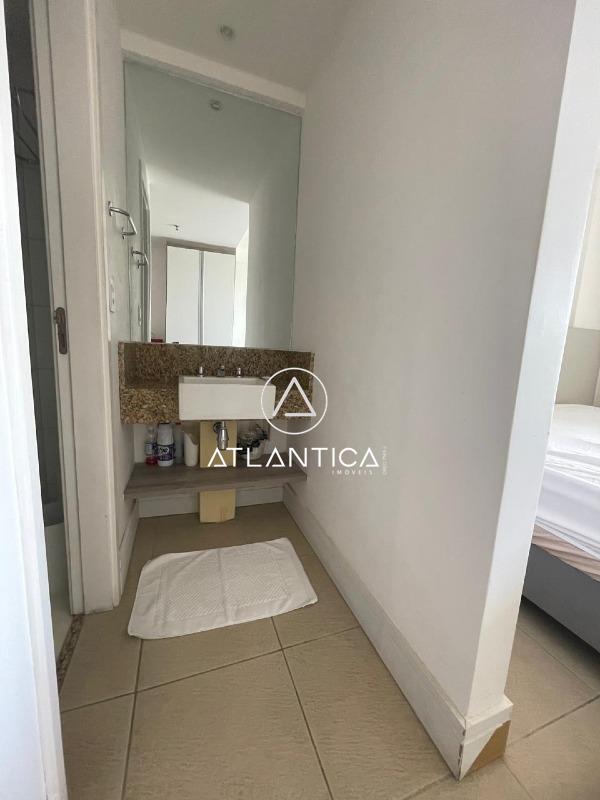 Flat à venda no Imbetiba: 