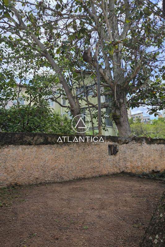 Terreno à venda no Novo Horizonte: 