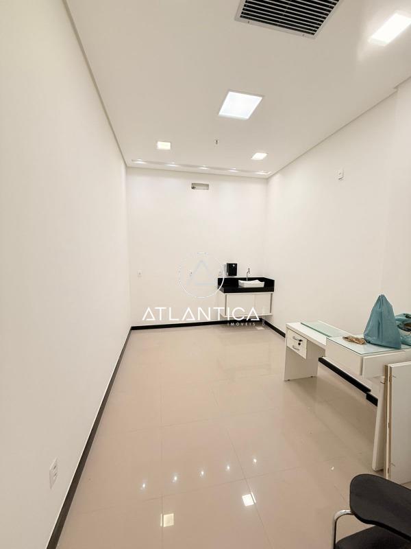 Sala à venda no Centro: 