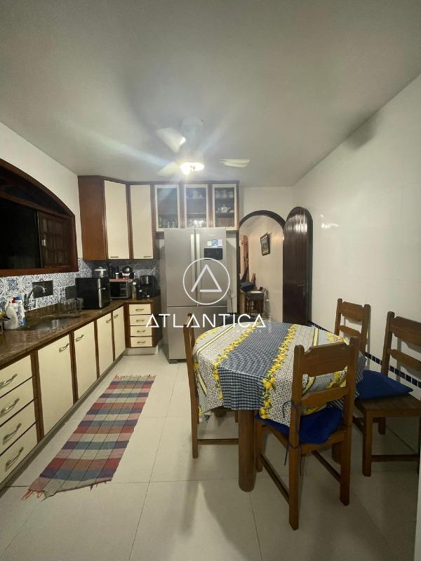 Casa para aluguel no Imbetiba: 