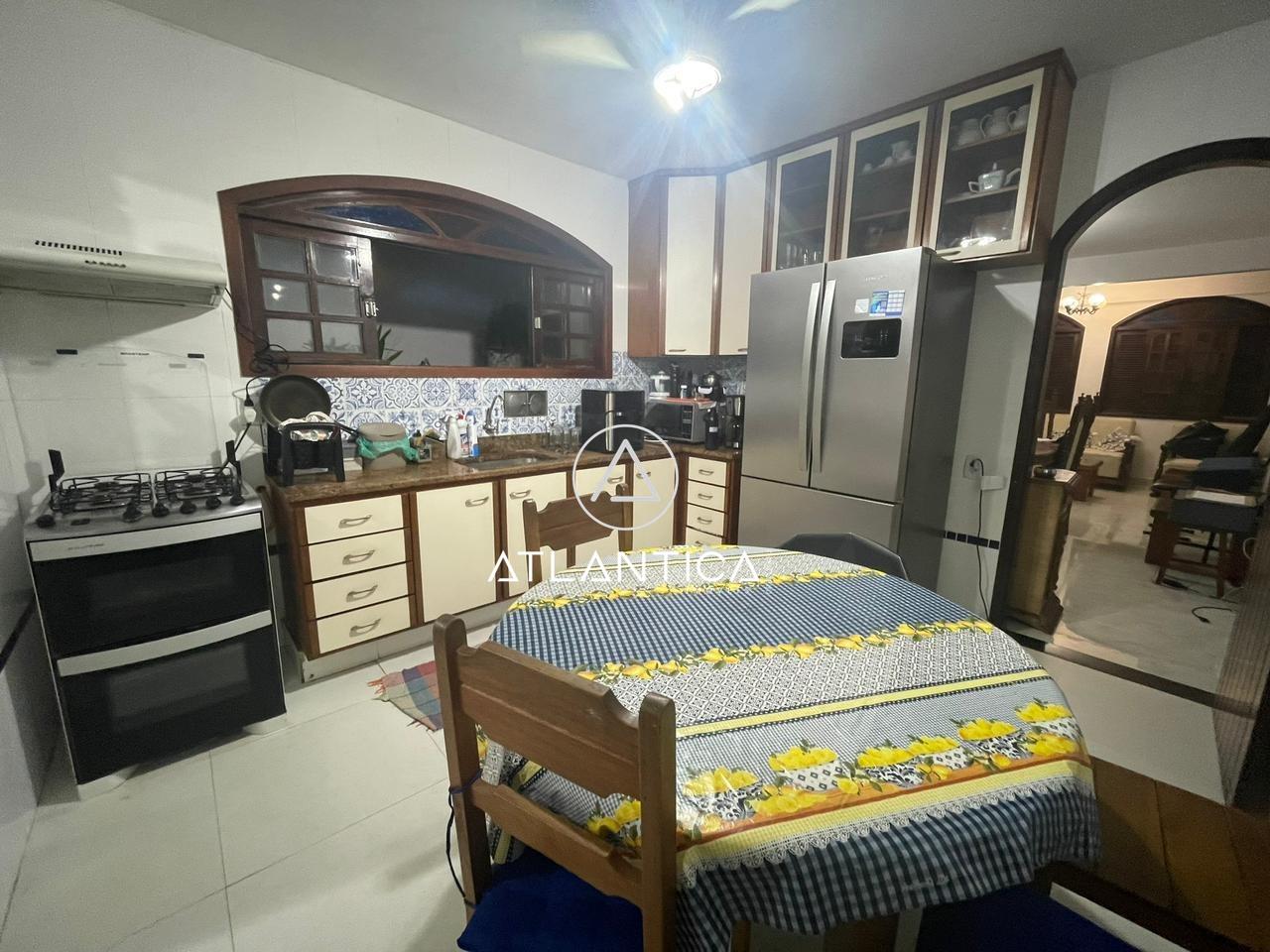 Casa para aluguel no Imbetiba: 